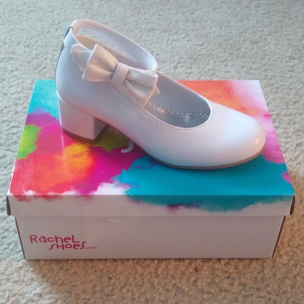 Girl shoes
